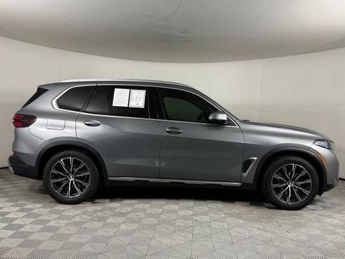 Used 2026 BMW X5 xDrive40i w/ Executive Package AWD/4WD image 9
