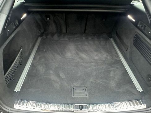 Used 2025 Audi RS 6 performance image 33