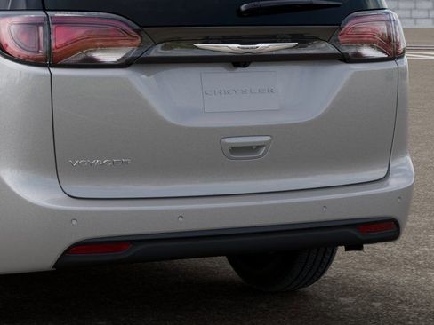 New 2026 Chrysler Voyager LX image 13