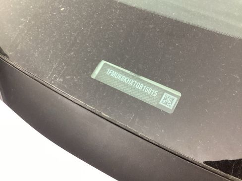 New 2026 Ford Explorer ST-Line w/ ST-Line Street Pack image 36