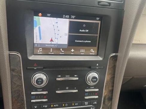 Used 2017 Lincoln Navigator L Select RWD image 15