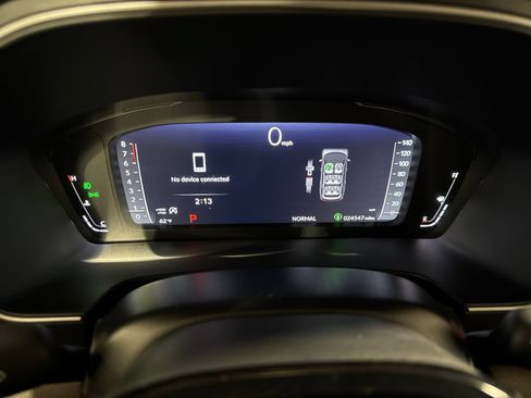 Used 2025 Honda Pilot Elite image 16