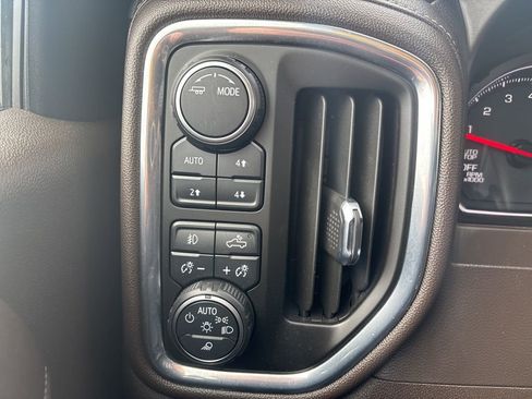 Used 2021 Chevrolet Silverado 1500 LTZ image 18