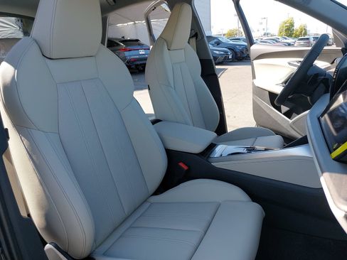 New 2026 Audi Q5 Premium Plus AWD/4WD image 10