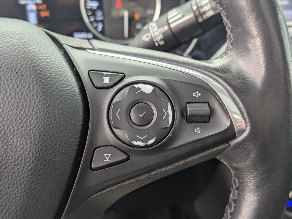 Used 2020 Buick Envision Premium AWD/4WD image 19