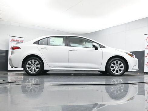 New 2026 Toyota Corolla LE FWD image 34
