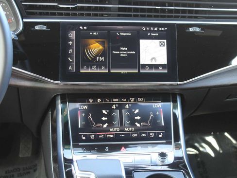 Used 2024 Audi Q7 3.0T Prestige AWD/4WD image 19