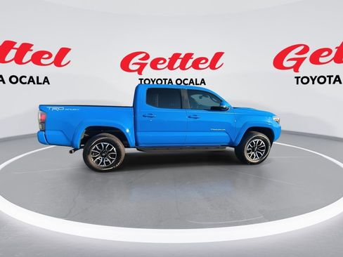 Used 2021 Toyota Tacoma TRD Sport image 9