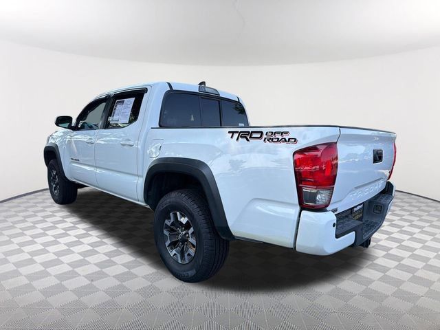 Used 2016 Toyota Tacoma TRD Off-Road w/ Premium & Technology Package RWD image 7