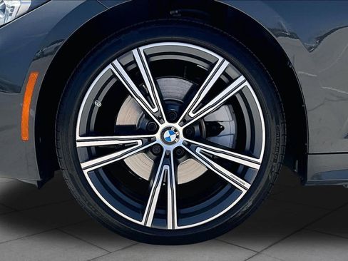 Used 2024 BMW 330i Sedan w/ Premium Package RWD image 10