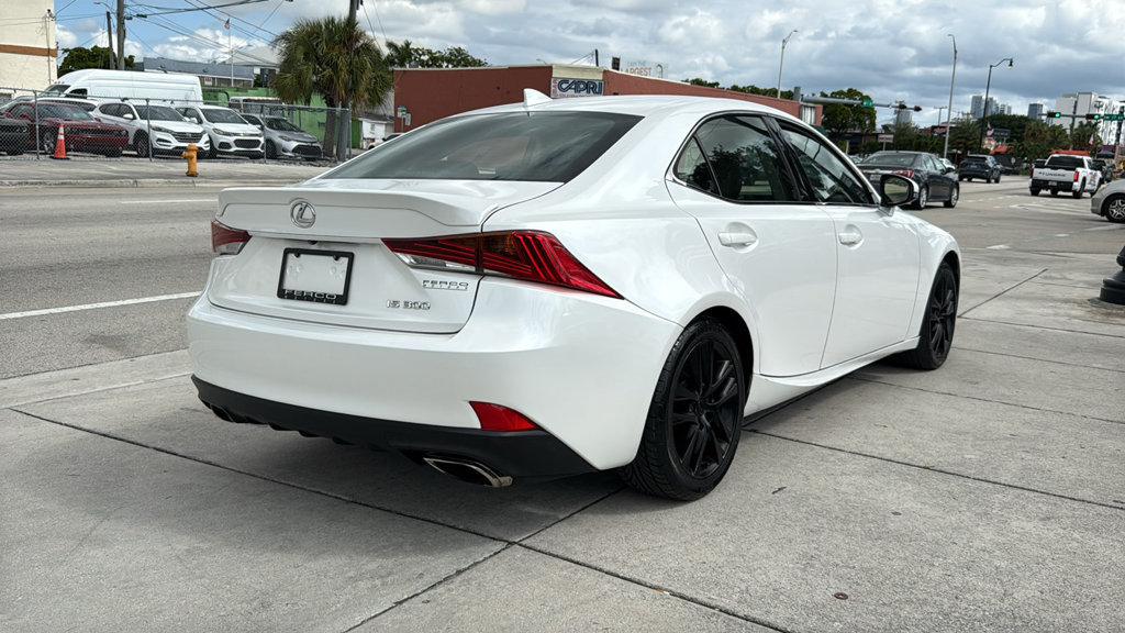 Used 2018 Lexus IS 300 w/ Accessory Package 2 RWD image 13