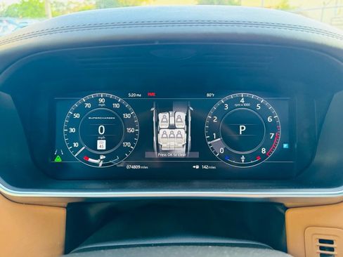 Used 2018 Land Rover Range Rover Long Wheelbase Autobiography image 20