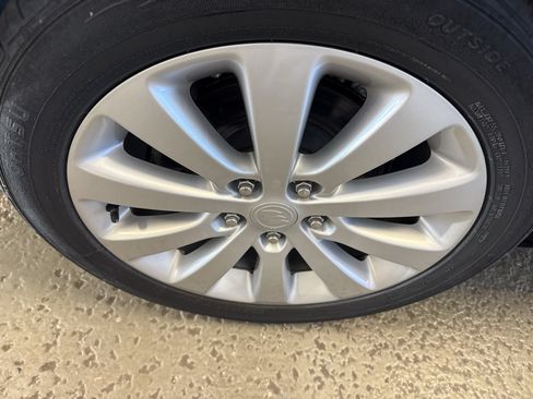 Used 2015 Buick Verano FWD image 33