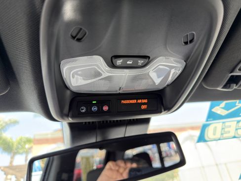 Used 2026 Chevrolet Colorado LT RWD image 34