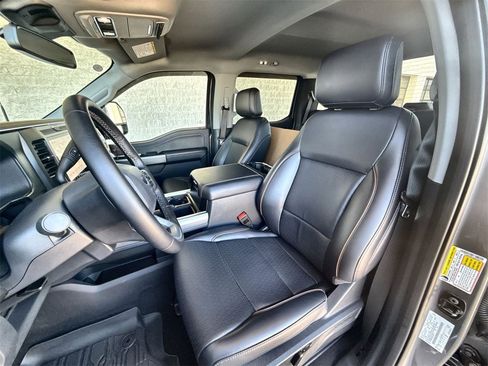 Used 2025 Ford F250 Lariat image 18
