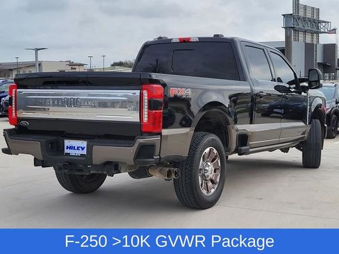 Used 2023 Ford F250 King Ranch w/ FX4 Off-Road Package image 4