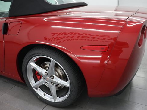 Used 2012 Chevrolet Corvette Convertible w/ 3LT Preferred Equipment Group RWD image 26