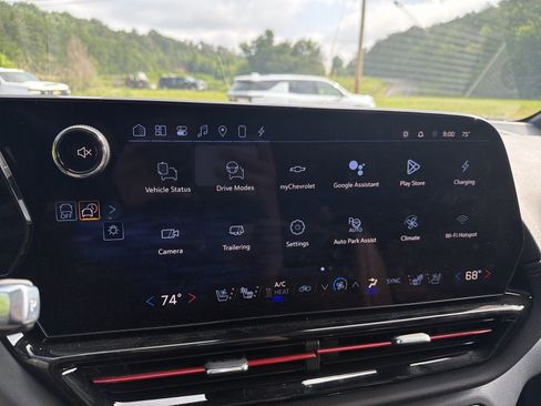 Used 2024 Chevrolet Silverado EV RST AWD/4WD image 19