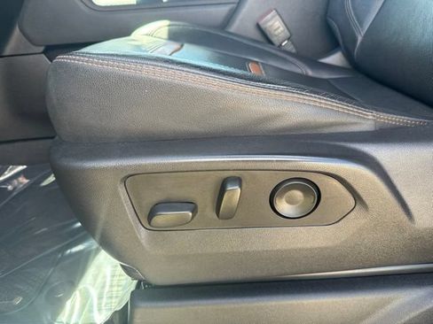 Used 2023 GMC Sierra 1500 AT4 w/ AT4 Premium Package AWD/4WD image 38