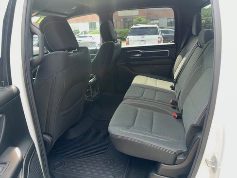 Used 2021 RAM 1500 Big Horn AWD/4WD image 10