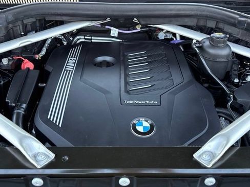 Used 2021 BMW X5 sDrive40i w/ M Sport Package RWD image 33