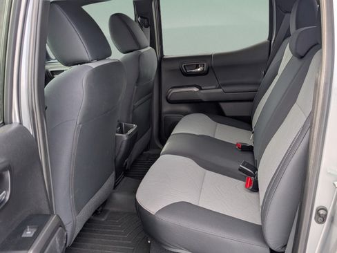 Used 2021 Toyota Tacoma TRD Sport RWD image 10