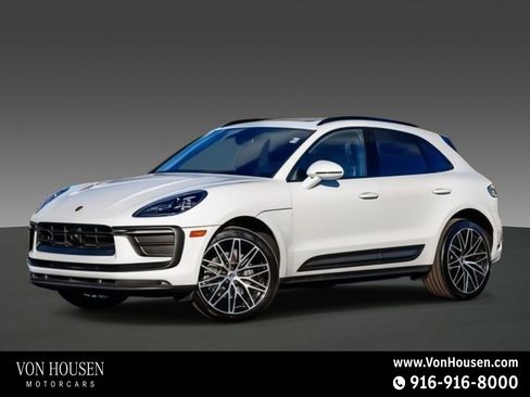 Used 2023 Porsche Macan image 1