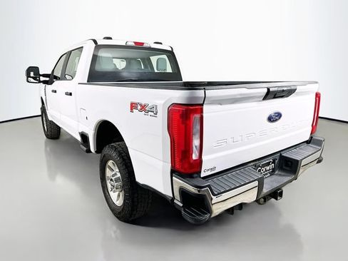 Used 2023 Ford F250 XL w/ FX4 Off-Road Package AWD/4WD image 6
