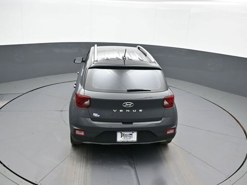Certified 2023 Hyundai Venue Limited w/ Cargo Package image 37