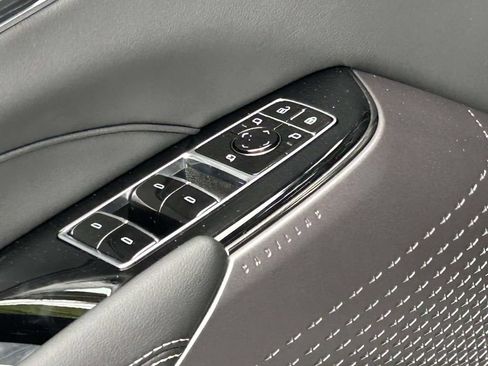 New 2026 Cadillac Lyriq Luxury RWD image 17