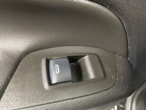 Used 2024 Chevrolet Equinox LT AWD/4WD image 23