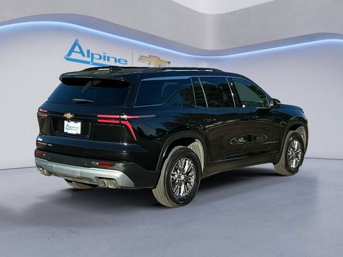 Used 2026 Chevrolet Traverse LT AWD/4WD image 5
