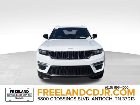 New 2025 Jeep Grand Cherokee Limited w/ Luxury Tech Group II AWD/4WD image 2