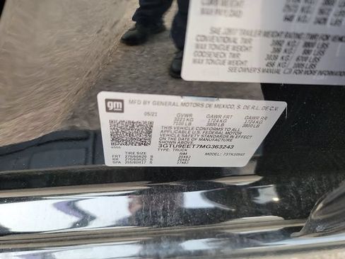 Used 2021 GMC Sierra 1500 AT4 w/ AT4 Preferred Package AWD/4WD image 9