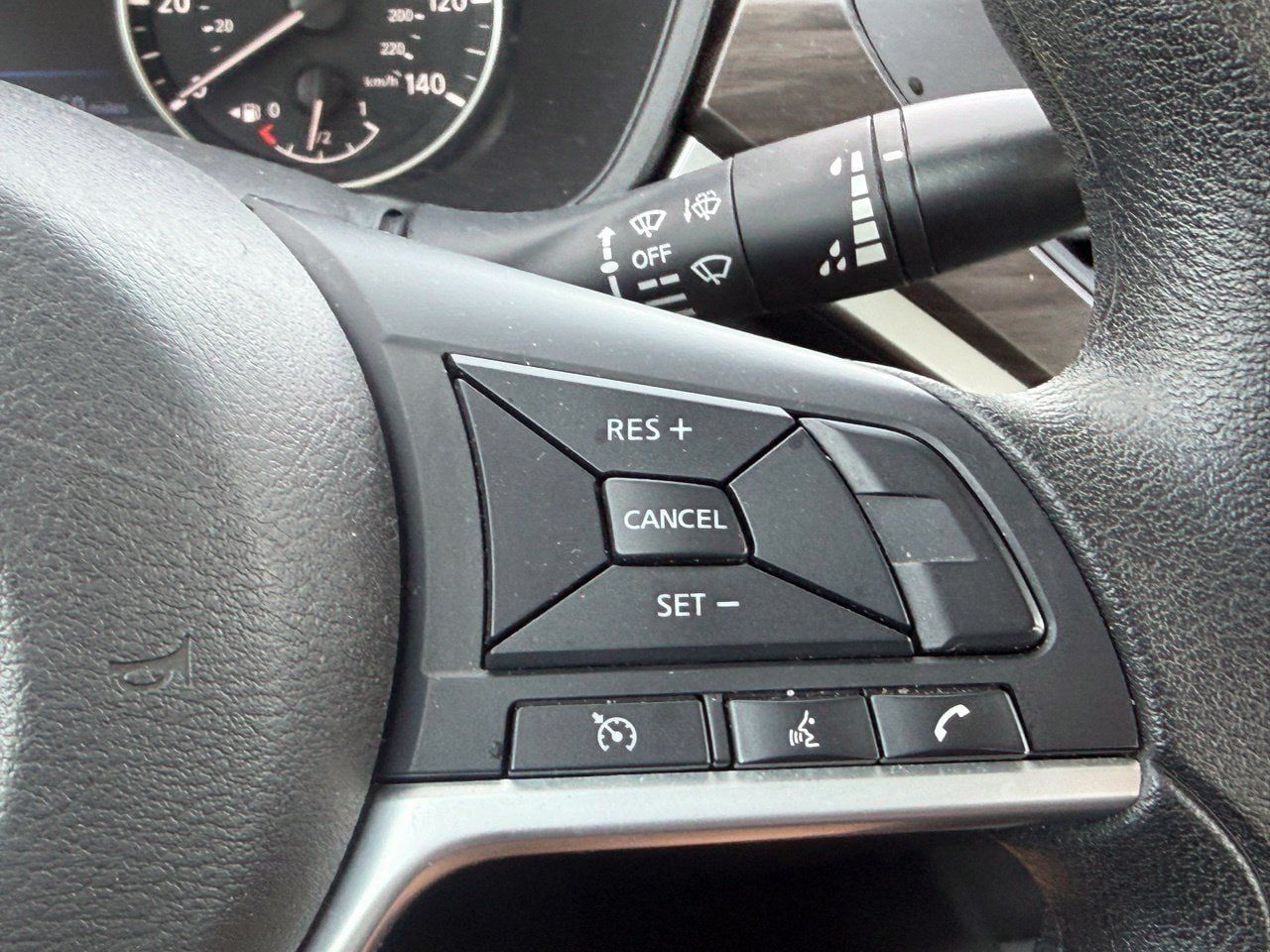 Certified 2025 Nissan Altima 2.5 SV FWD image 11