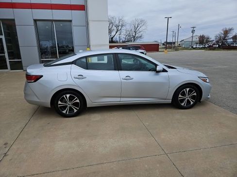 Used 2023 Nissan Sentra SV image 8