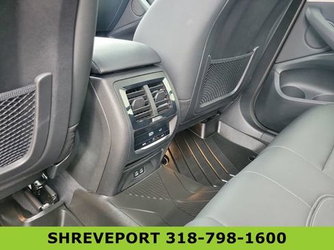 Used 2024 BMW X3 xDrive30i w/ Convenience Package w/ZPA AWD/4WD image 11