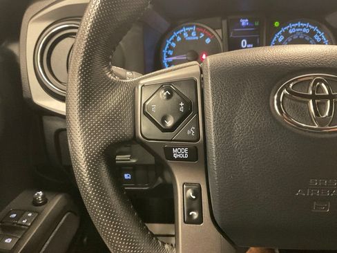 Used 2019 Toyota Tacoma TRD Pro AWD/4WD image 16