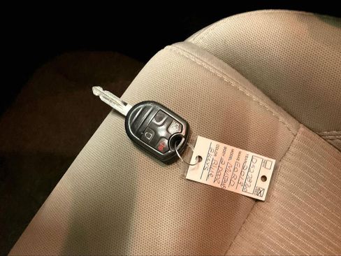 Used 2013 Ford Mustang Coupe image 12