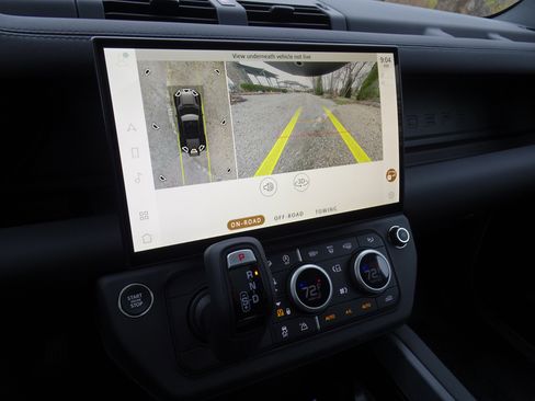 New 2026 Land Rover Defender 110 S image 4