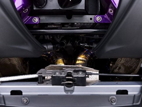 Used 2018 Lamborghini Huracan Performante image 32