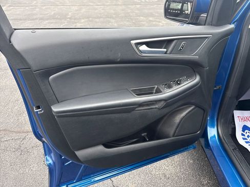 Used 2024 Ford Edge SEL w/ Convenience Package image 15