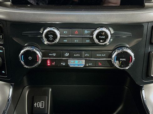 New 2026 Ford F150 XLT w/ Equipment Group 302A MID image 19