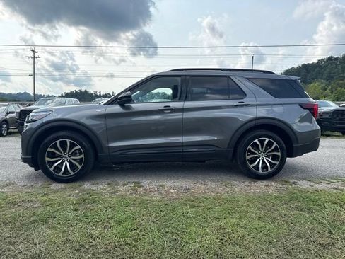 Used 2026 Ford Explorer ST-Line AWD/4WD image 6