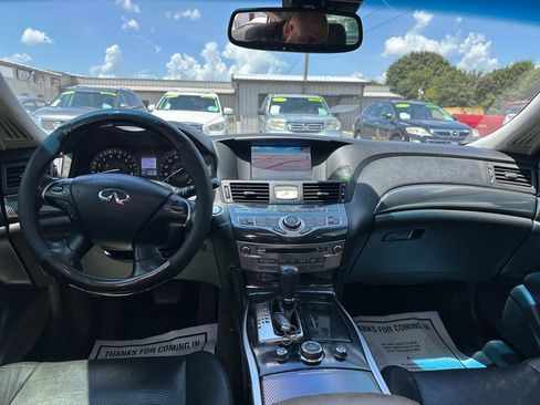 Used 2015 INFINITI Q70 3.7 RWD image 9