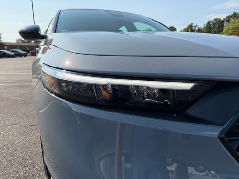 Used 2026 Honda Accord SE image 24