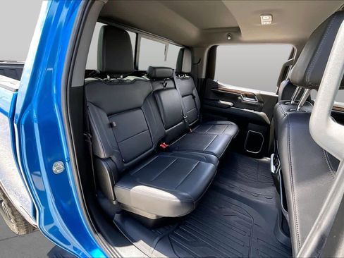 Used 2024 GMC Sierra 1500 Elevation w/ Elevation Premium Package AWD/4WD image 21
