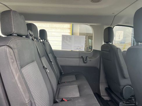 Used 2023 Ford Transit 350 XLT RWD image 27