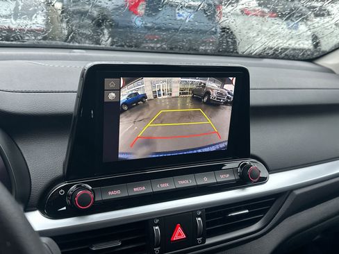 Used 2023 Kia Forte LXS w/ LXS Technology Package image 14