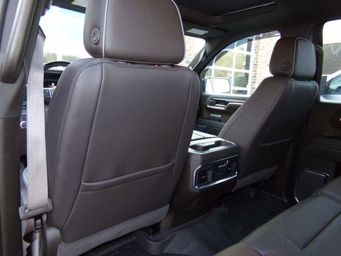 Used 2025 GMC Sierra 1500 Denali image 24